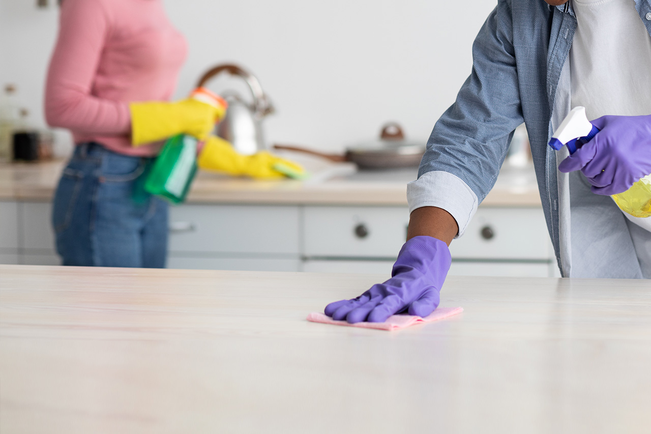 cleaning hands for taskkey cleaners